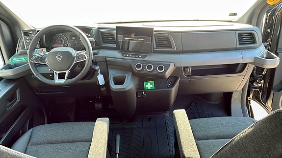 Renault Master 4 of 12