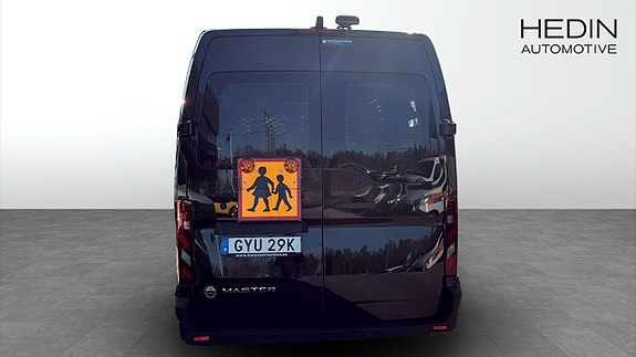 Renault Master 7 of 12