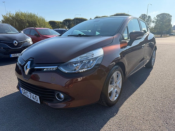 Renault Clio 10 of 20