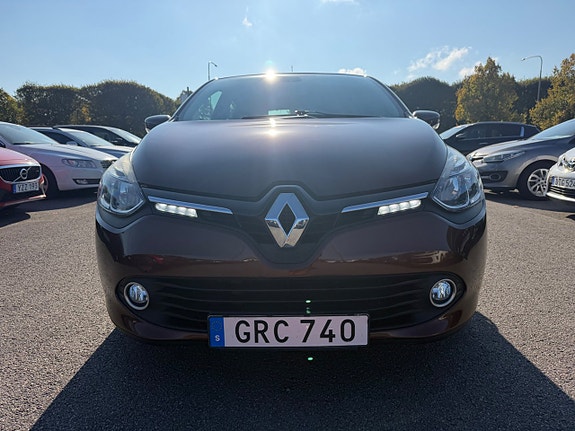 Renault Clio 9 of 20