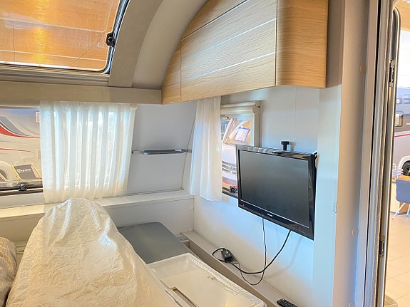 Adria ADORA 573 PT (Barnkammare 7 bäddar+Förtält+ALDE) 19 of 20