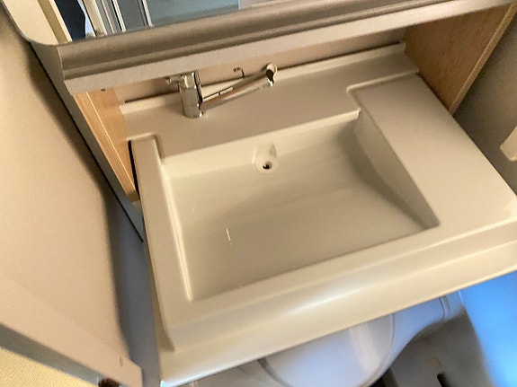 Adria ADORA 573 PT (Barnkammare 7 bäddar+Förtält+ALDE) 17 of 20