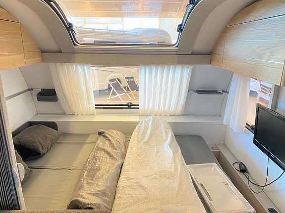 Adria ADORA 573 PT (Barnkammare 7 bäddar+Förtält+ALDE) 20 of 20