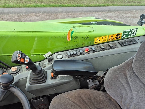 CLAAS Scorpion 756 VP 6 of 12