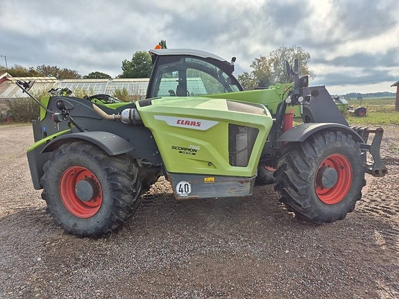 CLAAS Scorpion 756 VP 4 of 12