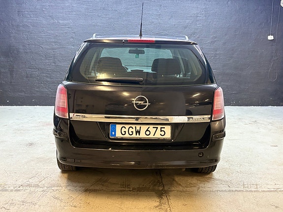 Opel Astra 5 of 14