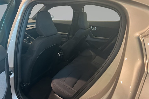 Polestar 2 7 of 13
