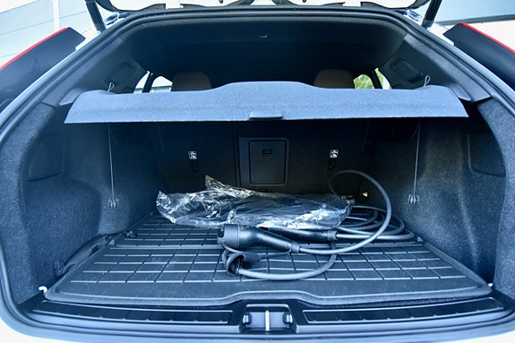 Volvo XC40 12 of 25