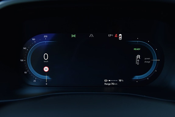Volvo XC40 23 of 25