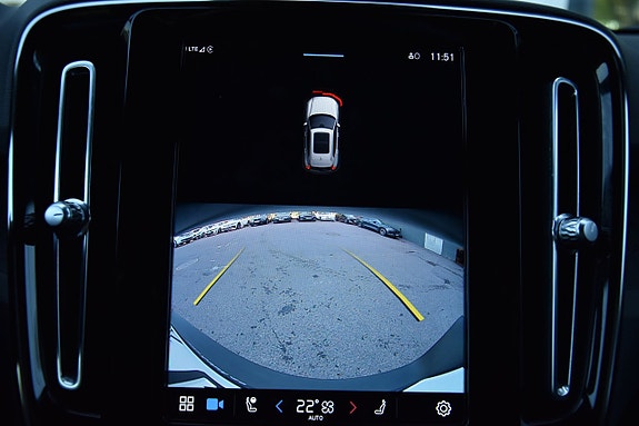 Volvo XC40 22 of 25
