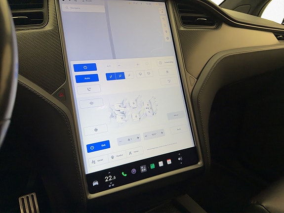 Tesla Model X 23 of 30