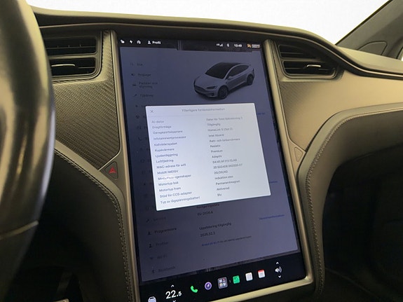 Tesla Model X 27 of 30
