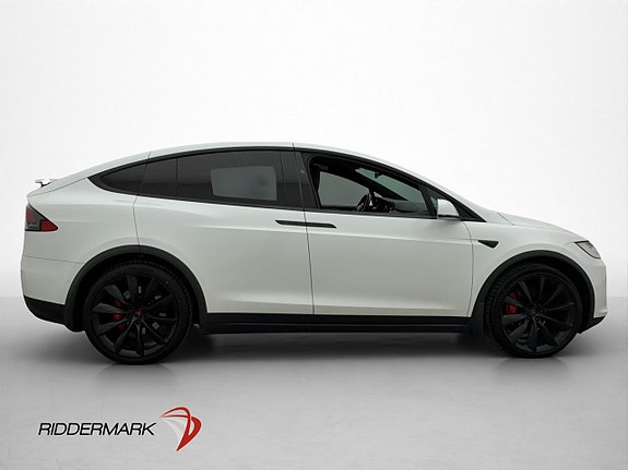 Tesla Model X 9 of 30