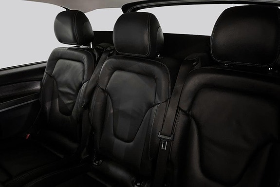 Mercedes-Benz V300 d 13 of 14