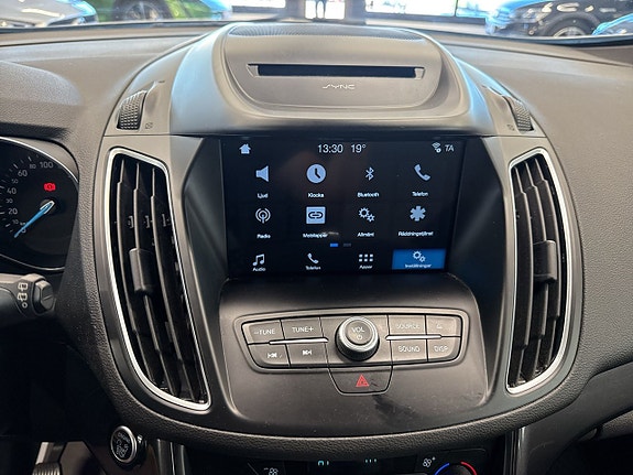 Ford C-Max 17 of 19