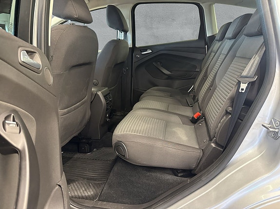Ford C-Max 10 of 19