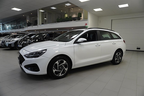 Hyundai i30 3 of 12