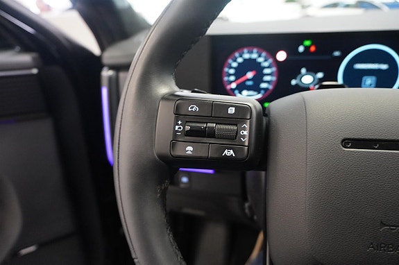 Hyundai Santa Fe 11 of 25