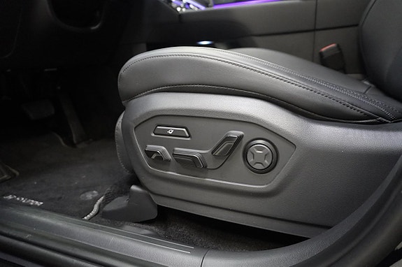 Hyundai Santa Fe 16 of 25