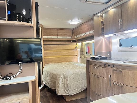 Kabe CLASSIC 470 XL KS (ALDE+Markis+Vintertält+1 350kg) 13 of 21