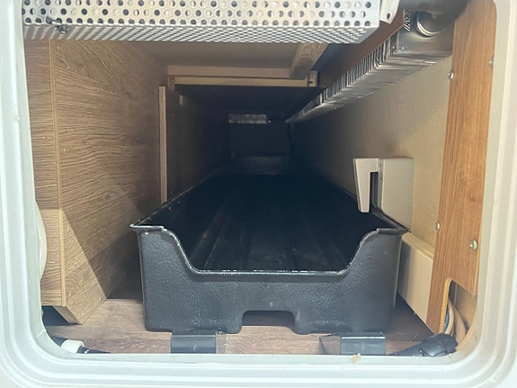 Kabe CLASSIC 470 XL KS (ALDE+Markis+Vintertält+1 350kg) 8 of 21