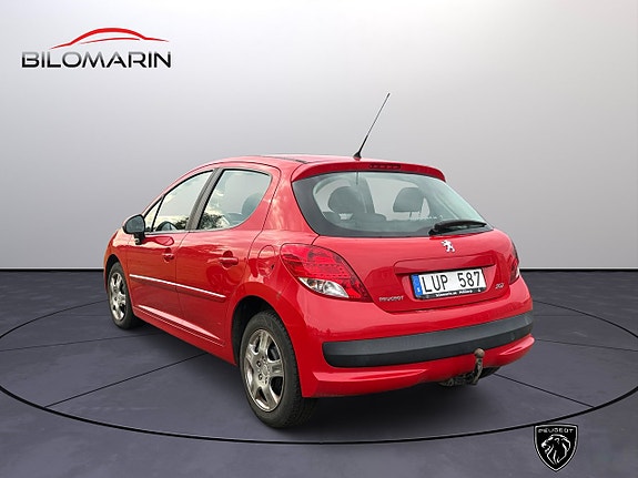 Peugeot 207 2 of 15