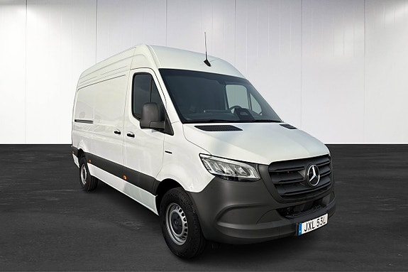 Mercedes-Benz eSprinter 314 2 of 18