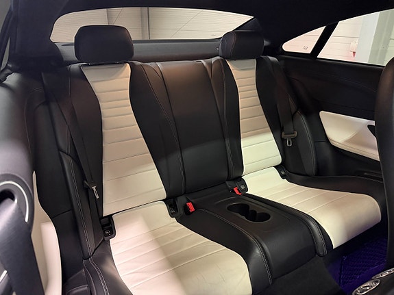 Mercedes-Benz E 220 d 11 of 21