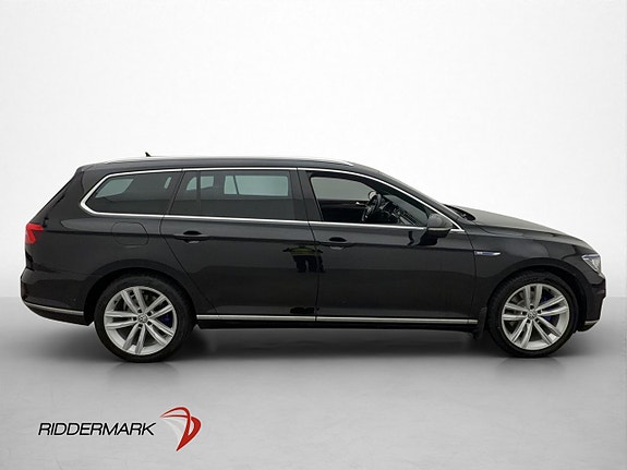 Volkswagen Passat 7 of 19