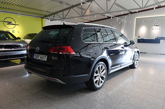Volkswagen Golf I 9 of 28