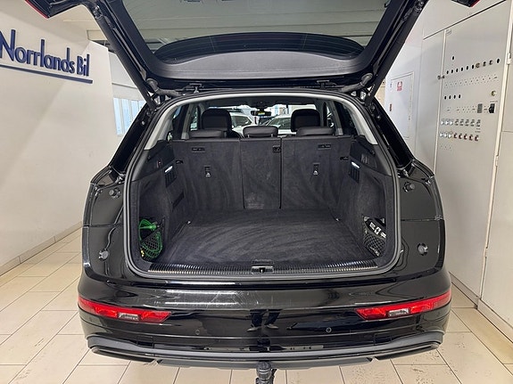Audi Q5 10 of 15