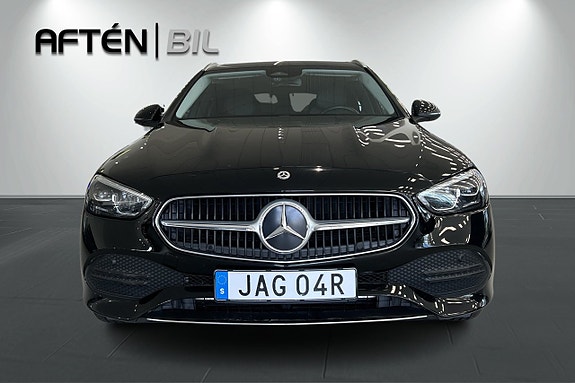 Mercedes-Benz C300 3 of 30