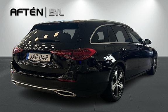Mercedes-Benz C300 9 of 30