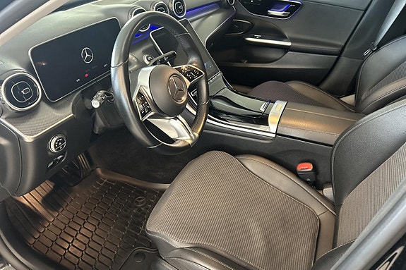 Mercedes-Benz C300 12 of 30