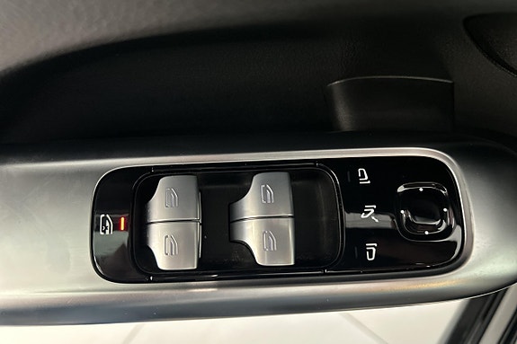 Mercedes-Benz C300 22 of 30