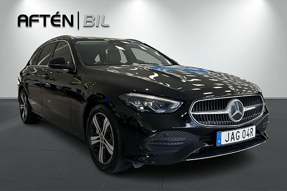 Mercedes-Benz C300 3 of 30