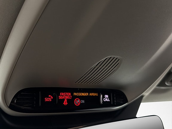 Volvo V90 Cross Country 16 of 30