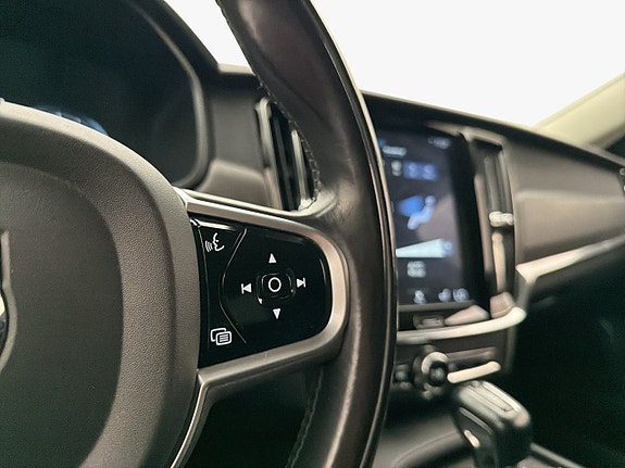 Volvo V90 Cross Country 15 of 30