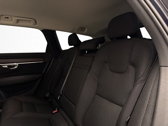Volvo V90 Cross Country 25 of 30