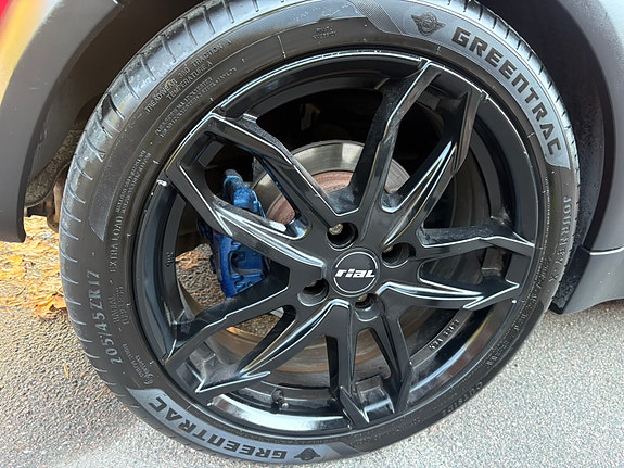 MINI Cooper 8 of 17