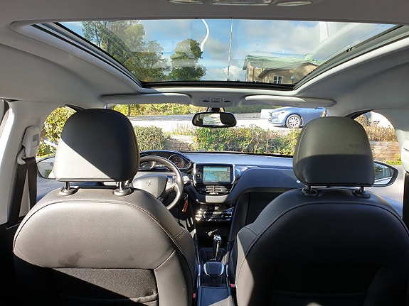 Peugeot 2008 5 of 18