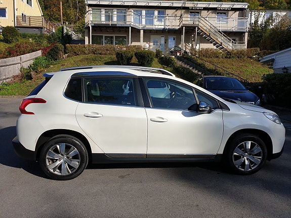 Peugeot 2008 4 of 18