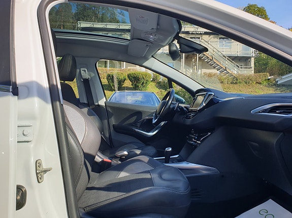 Peugeot 2008 11 of 18