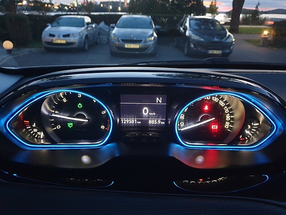 Peugeot 2008 10 of 18