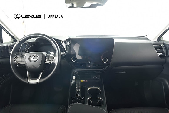Lexus NX450h+ 8 of 16