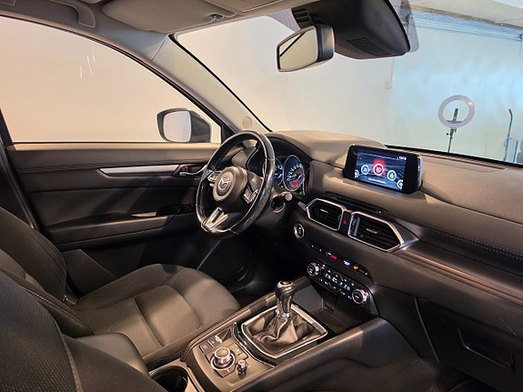Mazda CX-5 3 of 4