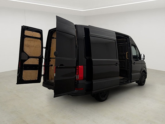 Volkswagen Crafter 12 of 24