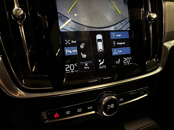 Volvo V90 Cross Country 22 of 23