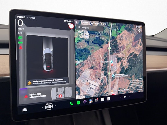 Tesla Model Y 19 of 30