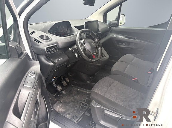 Peugeot Partner 9 of 12